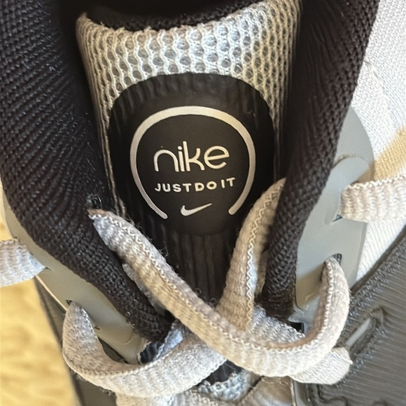 New Nike Renew Retaliation TR 3 Cross Training Shoes  Mens Choose Size 9.5 - Picture 12 of 14